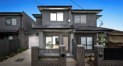 Modern Fawkner Home