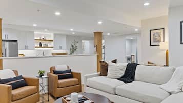 Smart TV, fireplace, table tennis, books