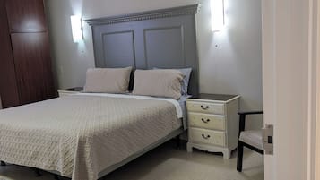 4 bedrooms, Internet, bed sheets