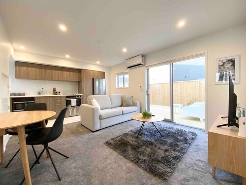 Fabulous townhouse  in Christchurch centre