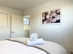 1 bedroom, desk, iron/ironing board, WiFi