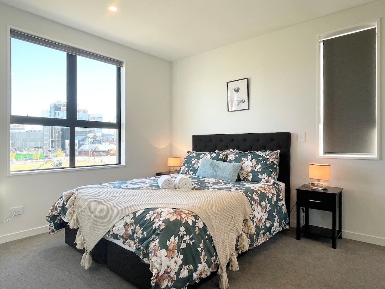 2 bedrooms, desk, iron/ironing board, WiFi