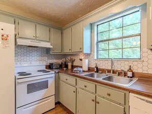 Microwave, stovetop, dishwasher, paper towels