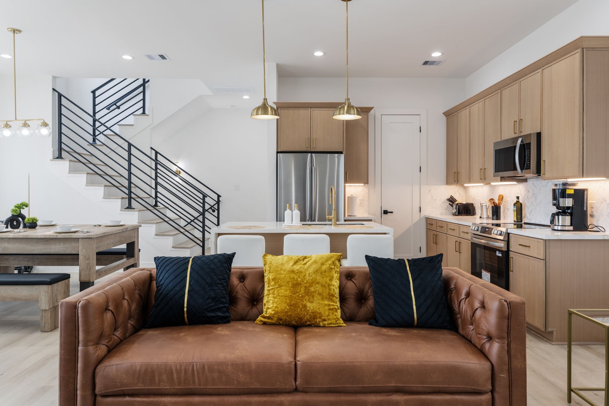 Smart-TV, peis og bordtennis