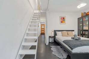 4 chambres, fer et planche à repasser, Wi-Fi, draps fournis