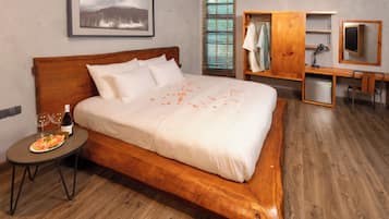 4 chambres, fer et planche à repasser, accès Internet, draps fournis