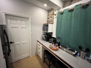 Micro-ondas, fogão, cooktop