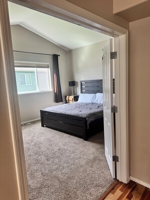 4 Schlafzimmer, Schreibtisch, kostenloses WLAN, Bettwäsche