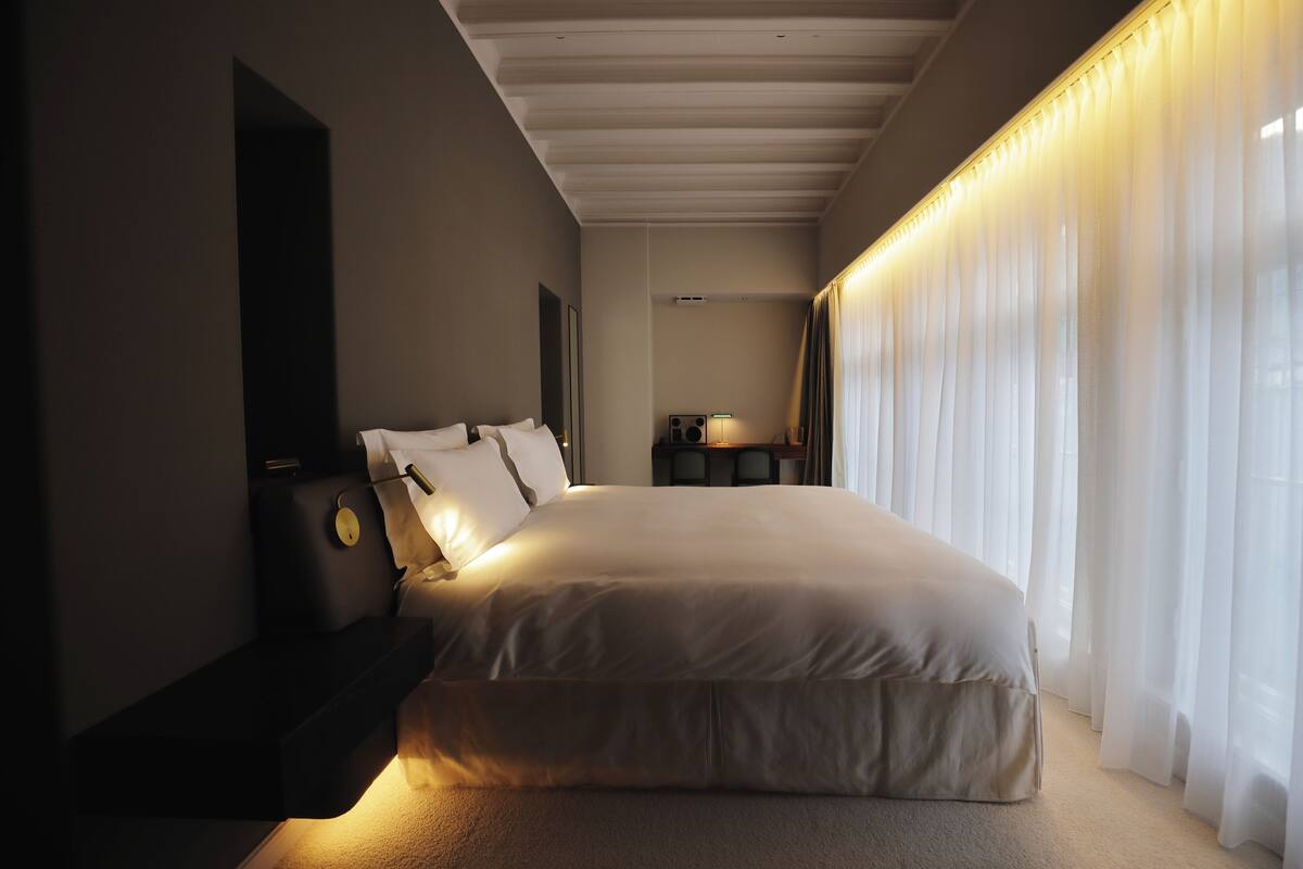 Suite, Private Bathroom, Partial Sea View | In-room safe, blackout curtains, free WiFi