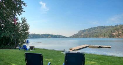 Twin Lakes Waterfrontâ Dock, Fire Pit & Family Fun