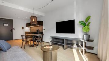 Family Studio | Living area