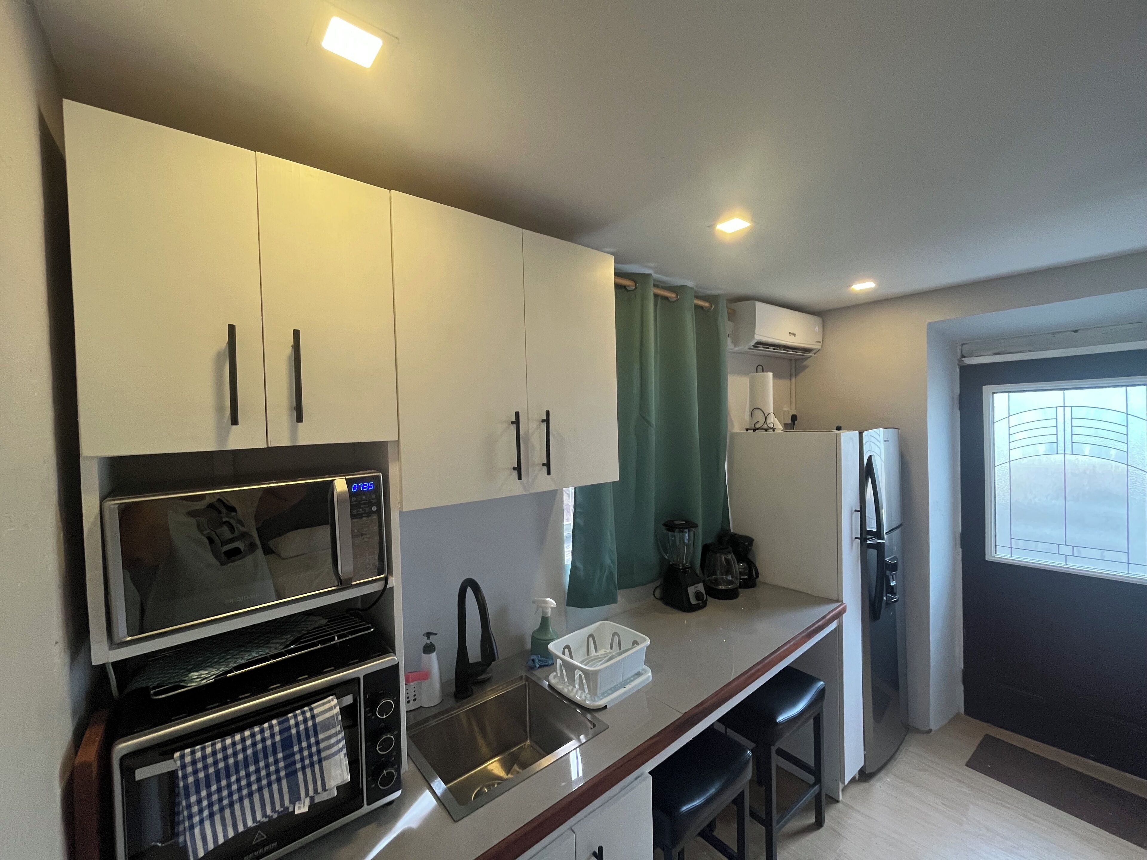 Microwave, oven, stovetop
