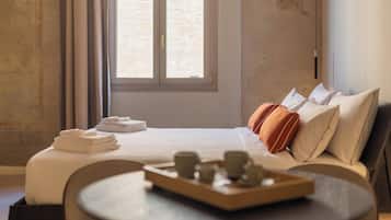 Deluxe Quadruple Room, City View | Free WiFi