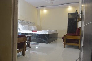 Classic Single Room, City View | Free WiFi
