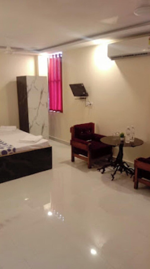 Luxury Suite | Free WiFi