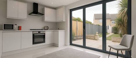 House, 3 Bedrooms | Interior