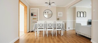 House in Brighton & Hove With Parking
