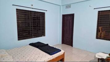 Deluxe Double Room, Balcony | Free WiFi