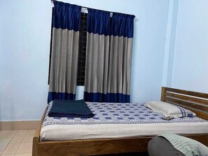 Deluxe Double Room, Balcony | Free WiFi