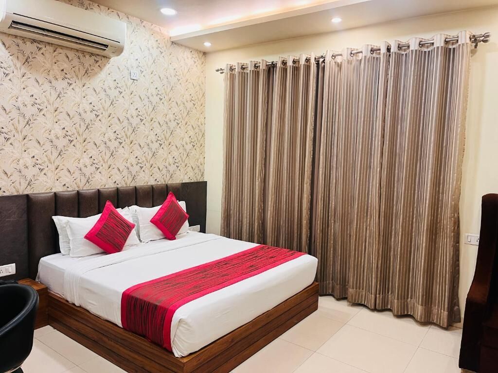 Superior Room | Desk, free WiFi
