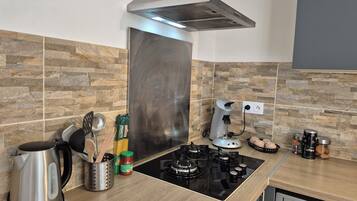 Apartment (La parenthèse) | Private kitchen