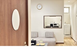 Family Studio, Multiple Beds, Non Smoking, Kitchen | Living area