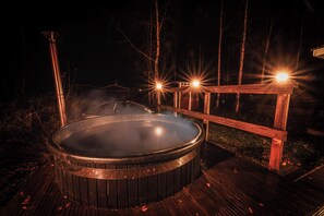 Utendørs boblebad