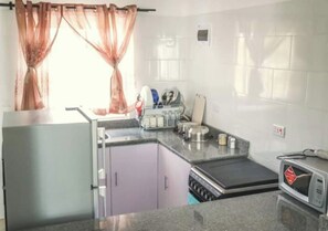 Apartment, 2 Bedrooms, Balcony, Pool View | Private kitchen