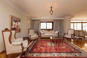 Apartment | Living area | Flat-screen TV - Kennah Lascaic | 3BR Near Korba & Metro, Heliopolis (Cairo)
