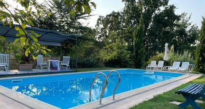 Marvelous farmhouse with AC in Rocchetta Tanaro - 5 bedrooms