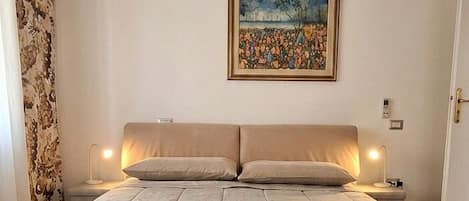 1 quarto, ferros/tábuas de passar roupa, Wi-Fi, roupa de cama