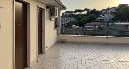 Romantic place for couples with a view over Ascoli, 10 minutes from the historical center.