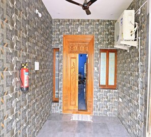 Exterior - Golden Home Stay (Puducherry)