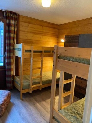 1 bedroom, WiFi, bed sheets, wheelchair access - Tignes: Ski in ski out Val Claret (Tignes)