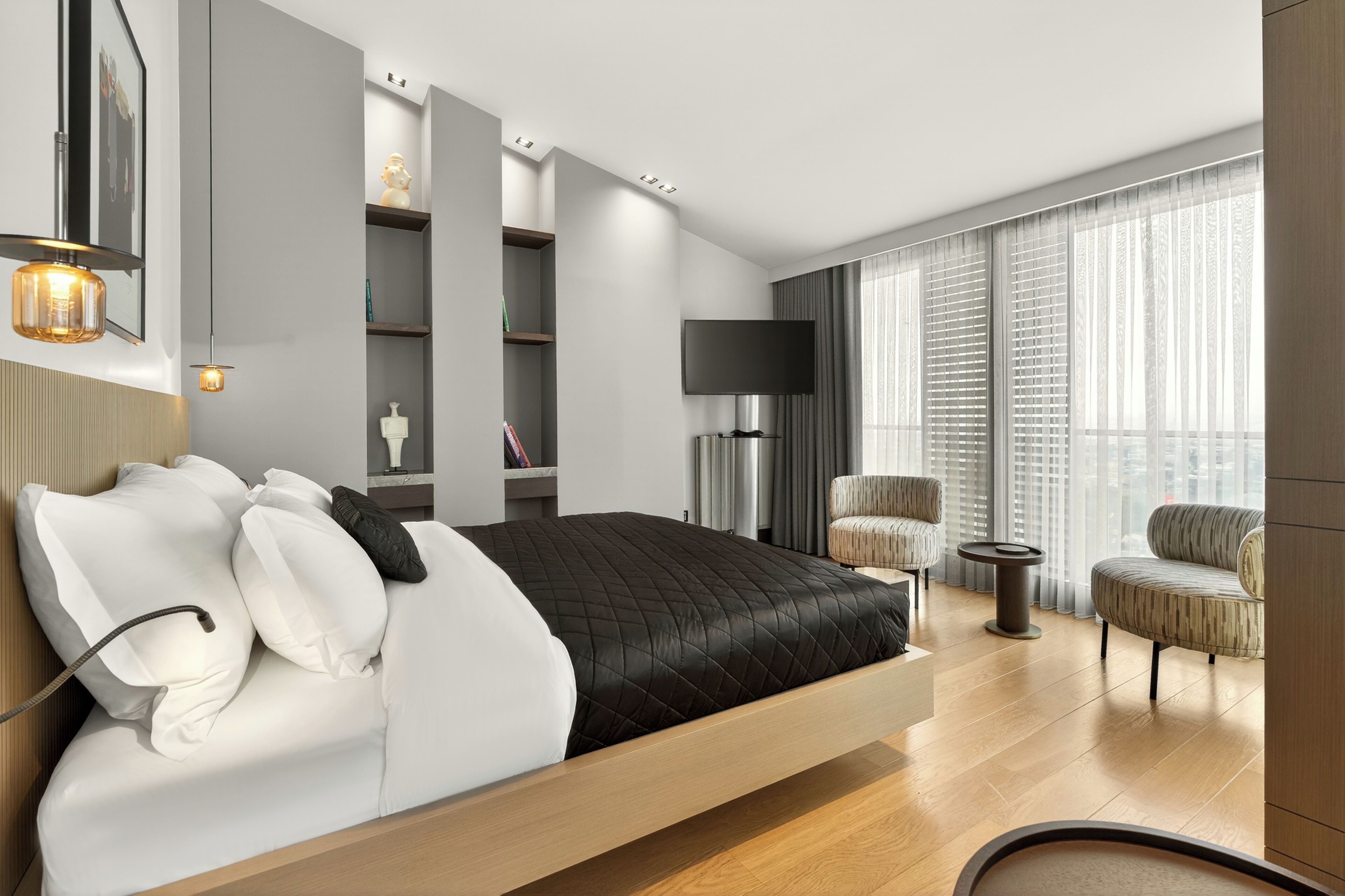 Egyptian cotton sheets, premium bedding, minibar, in-room safe