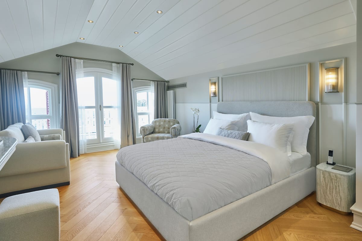Exclusive Penthouse, Balcony, Sea View | In-room safe, laptop workspace, blackout drapes, soundproofing