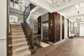 Staircase - Arbor Hotel - Signature Collection (İstanbul)