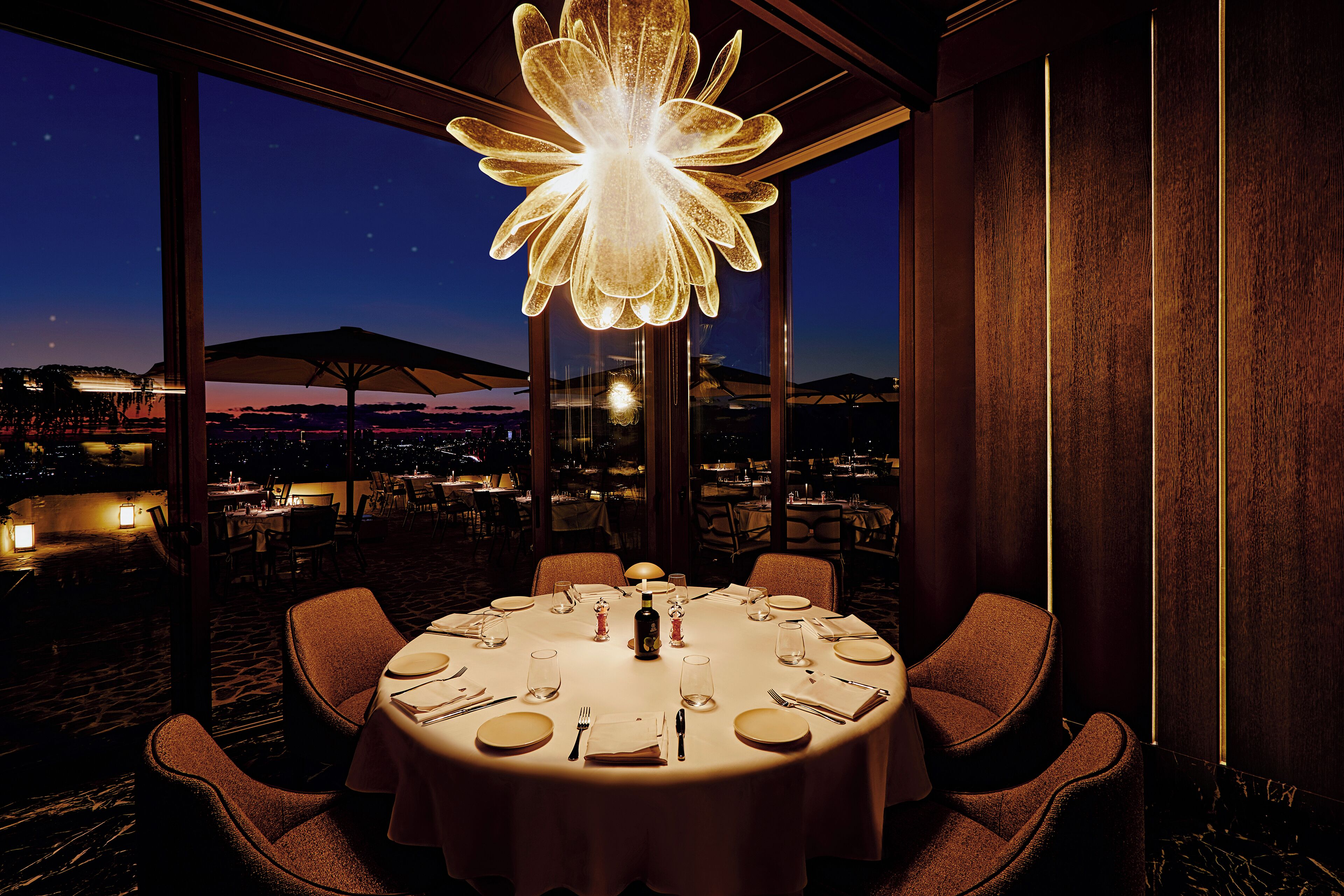 Classic-Doppelzimmer, Gartenblick | Blick auf die Stadt