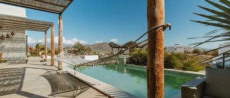 屋外プール、温水プール