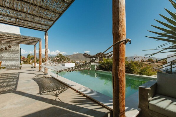 Outdoor pool, a heated pool