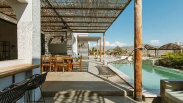 Outdoor pool, a heated pool