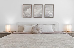 3 bedrooms, free WiFi, bed sheets