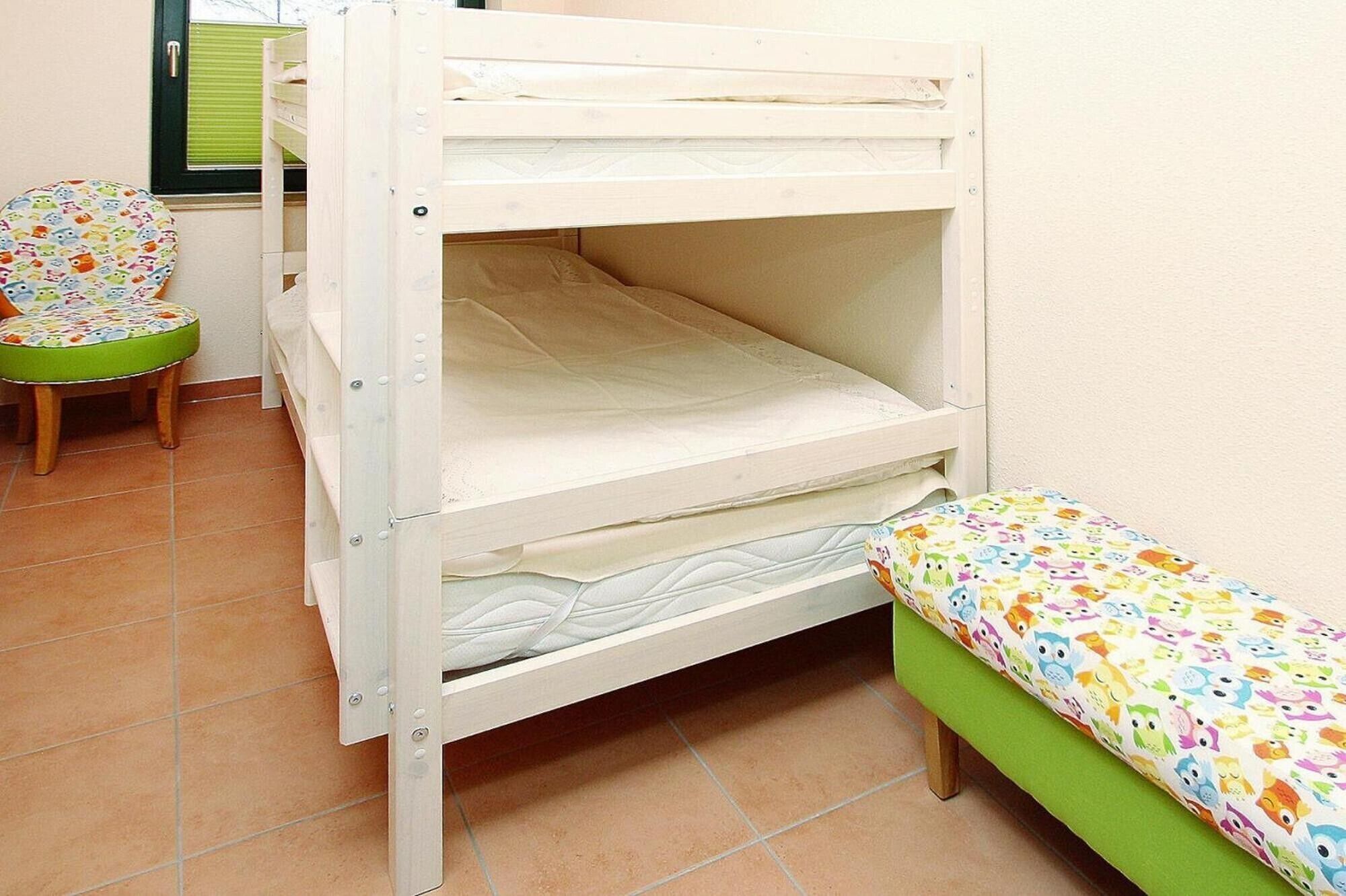 5 habitaciones, escritorio y wifi 