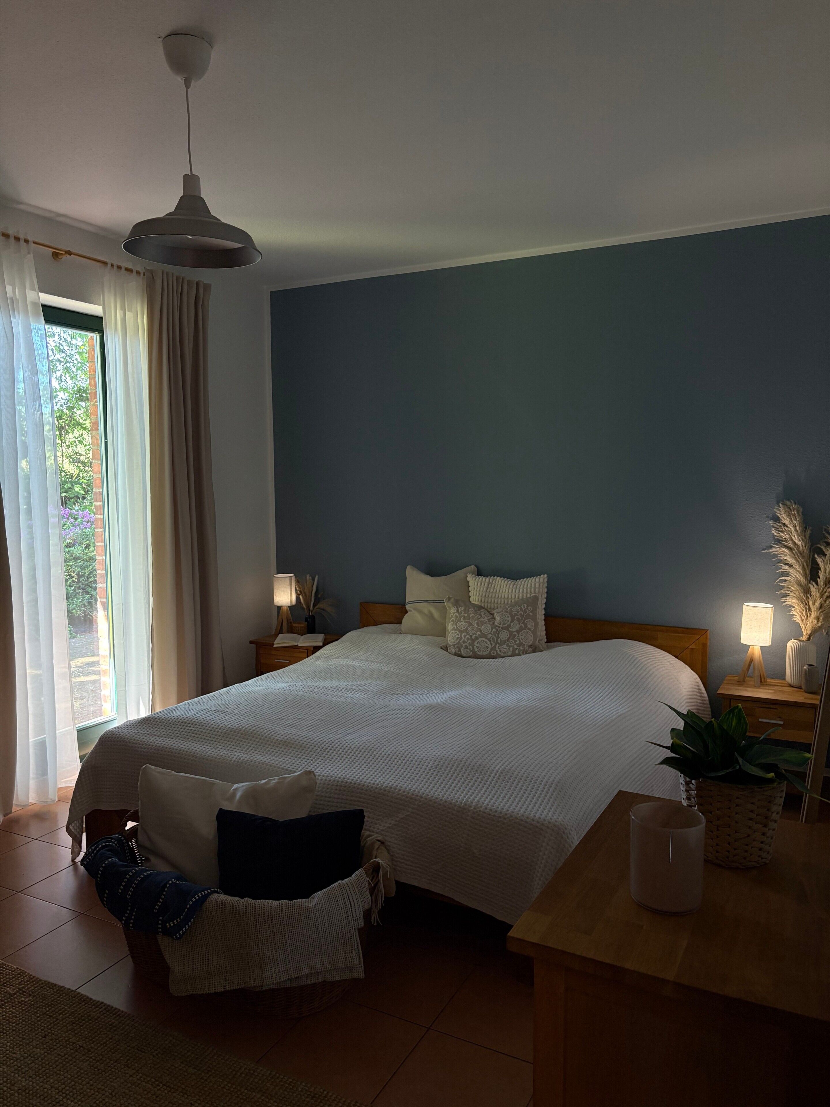 5 Schlafzimmer, Schreibtisch, WLAN