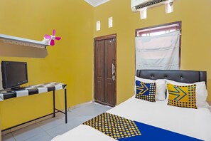 Basic Double Room | Bed sheets