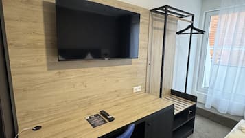 Habitación doble Deluxe, balcón | Terraza o patio