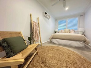 1 bedroom, iron/ironing board, Internet, bed sheets