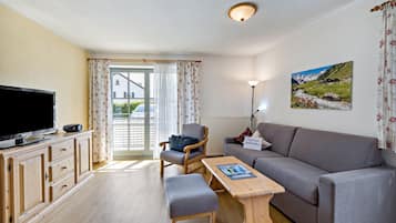 Fernseher, Tischtennisplatte