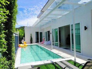 Villa, 3 Bedrooms, Accessible, Smoking | Pool