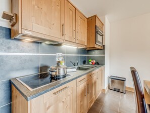 Fridge, microwave, dishwasher